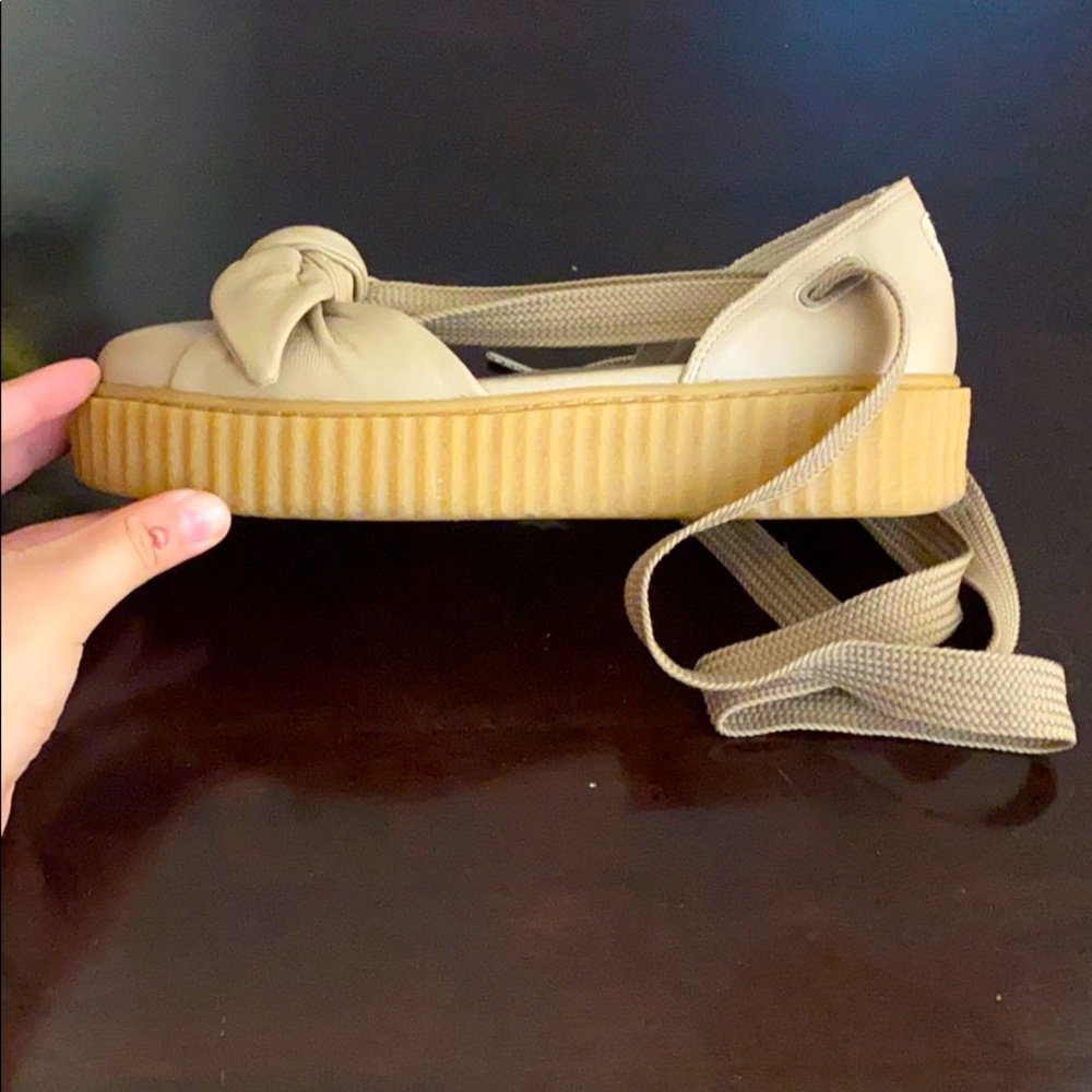 Shoes - Picture 4 of 6